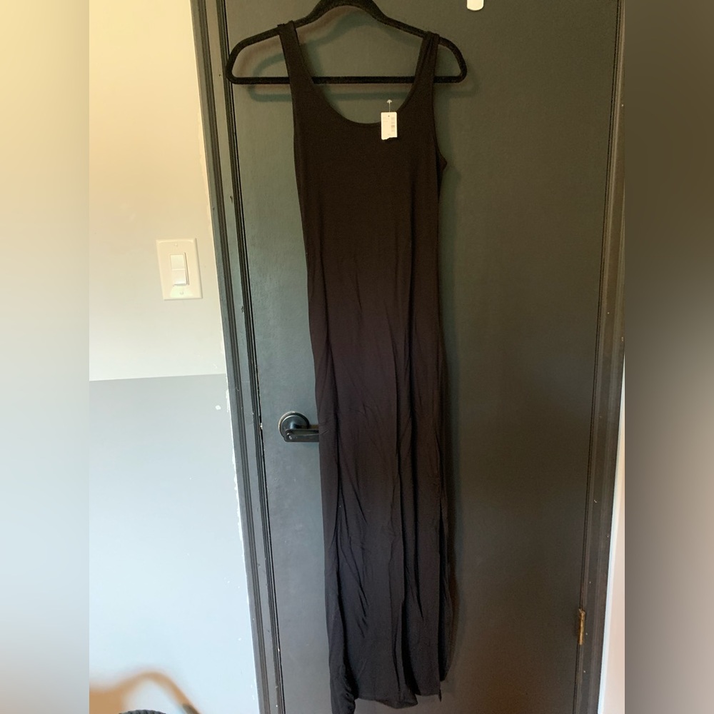 Reitmans black maxi dress